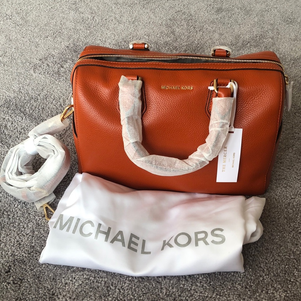 Michael Kors purse